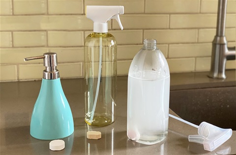 Spray bottles and soap pump with concentrated cleaner tablets