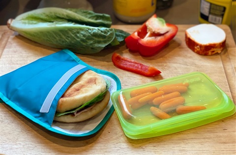 Cloth and silicone reusable snack bags